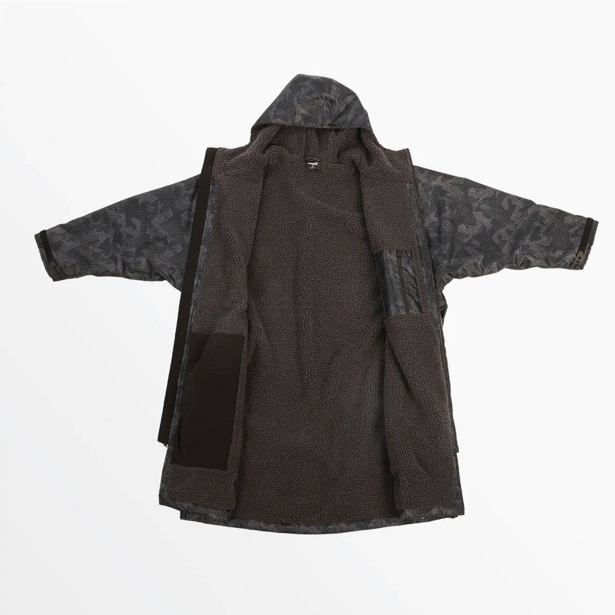 ADULT UNISEX GEO CAMO SPECTATOR BLANKET JACKET - Image 6