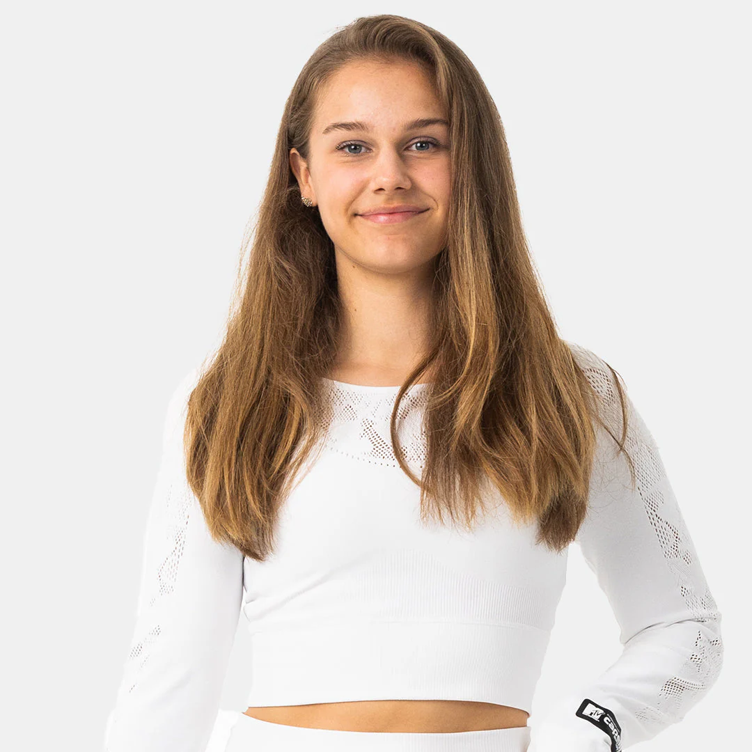 MTV WOMEN'S SPORTY LONG SLEEVE CROP - Image 3